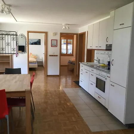 Apartment Schwizi'S Holiday Apartments *
